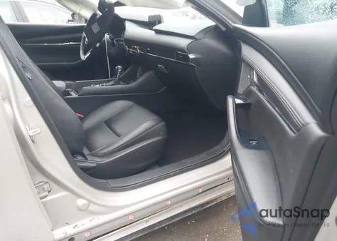 2022 Mazda Mazda3 Premium Plus from USA, damaged, VIN 3MZBPBEY2NM301711